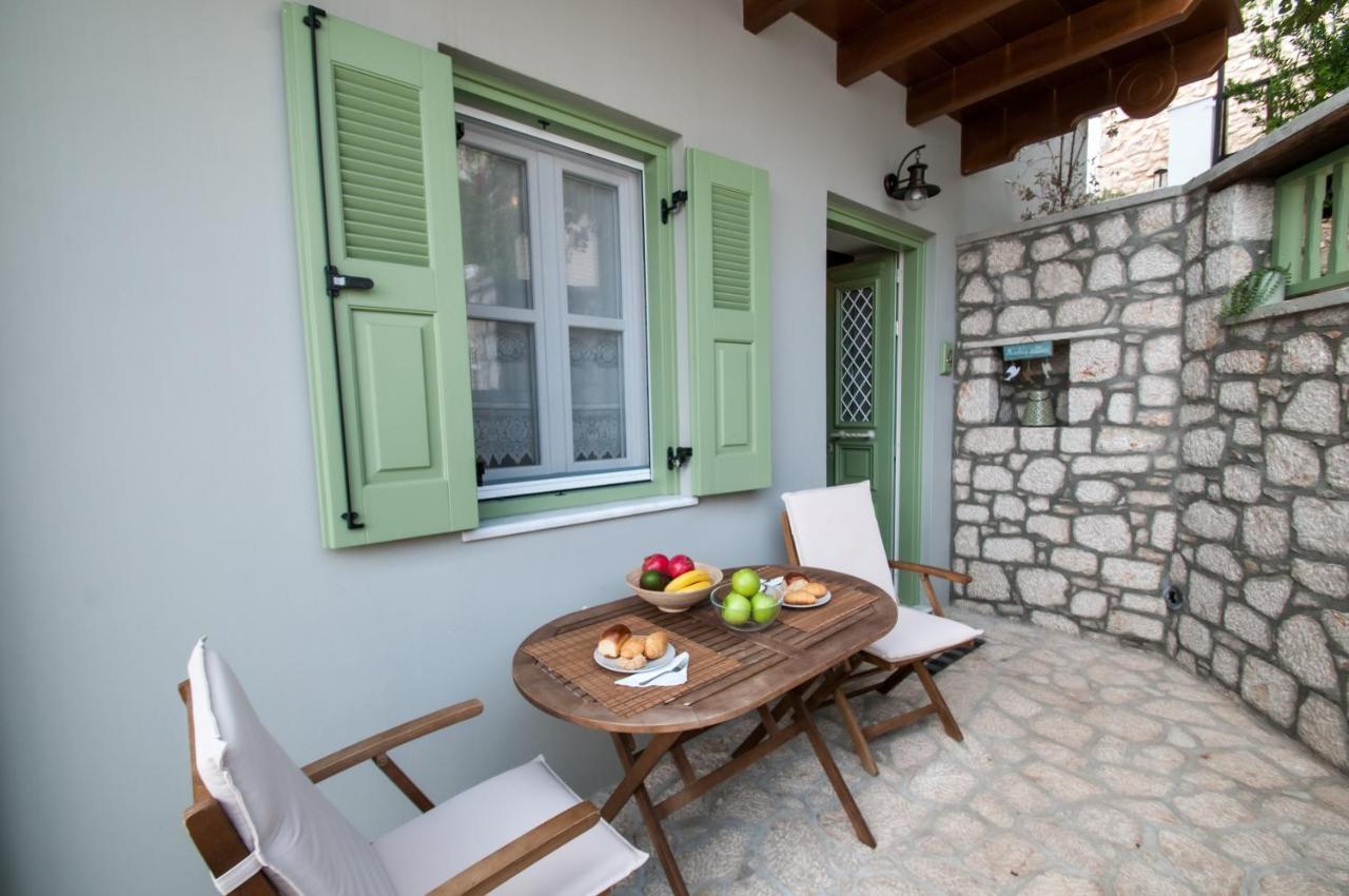 Luca'S Houses Халки Экстерьер фото